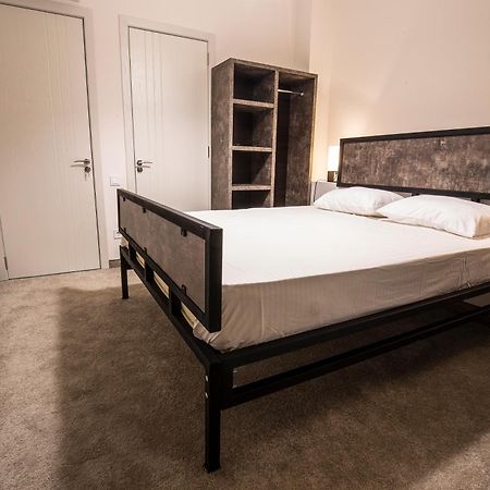Hotel Opinion Tbiliszi Kültér fotó